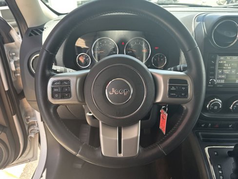 Used 2014 Jeep Patriot Limited image 12