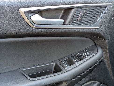 Used 2023 Ford Edge SEL w/ Convenience Package image 15