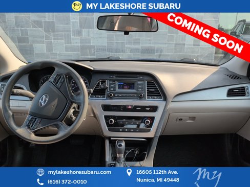 Used 2015 Hyundai Sonata SE w/ Cargo Package image 9