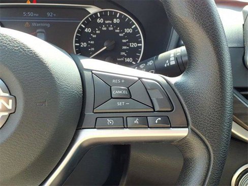 Used 2023 Nissan Altima 2.5 SV image 17