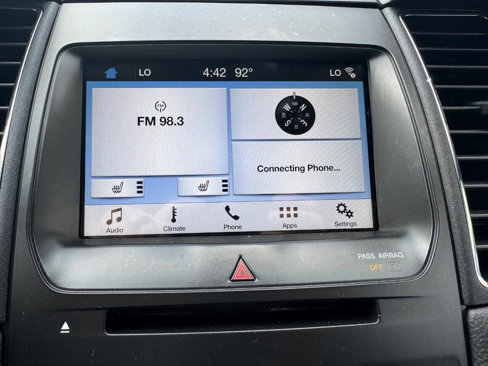 Used 2017 Ford Taurus SEL w/ Equipment Group 201A image 23