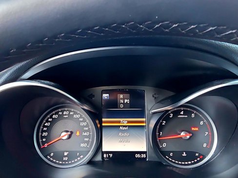 Used 2019 Mercedes-Benz GLC 300 4MATIC w/ Premium Package image 62