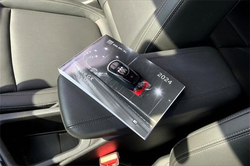 Used 2024 Buick Encore GX Sport Touring w/ Comfort Package image 12
