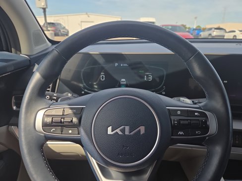 Used 2023 Kia Sportage EX image 10