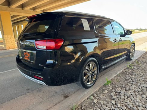 Used 2016 Kia Sedona SX Limited image 3