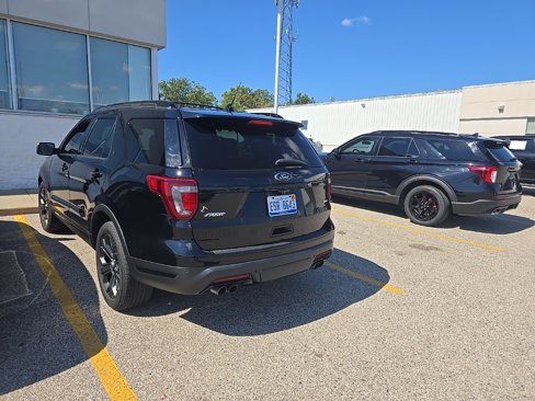 Used 2018 Ford Explorer Sport image 5