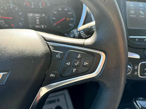 Used 2018 Chevrolet Equinox LT image 29
