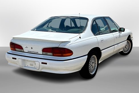 Used 1995 Pontiac Bonneville SE image 11