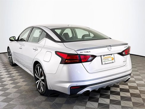 Used 2020 Nissan Altima 2.0 Platinum image 6