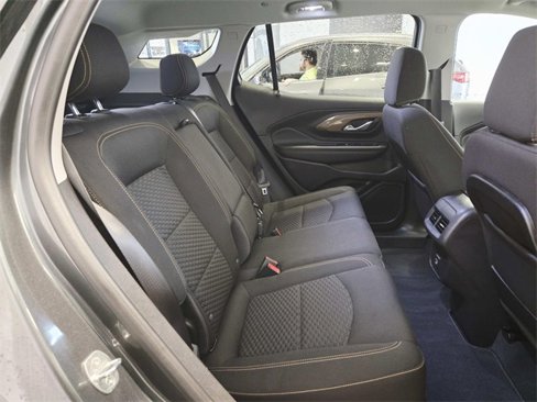 Used 2021 GMC Terrain SLE w/ Driver Convenience Package image 11