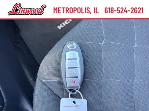 Used 2020 Nissan Kicks SV image 27