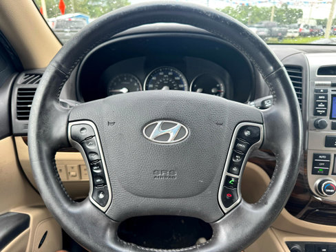 Used 2011 Hyundai Santa Fe Limited image 28