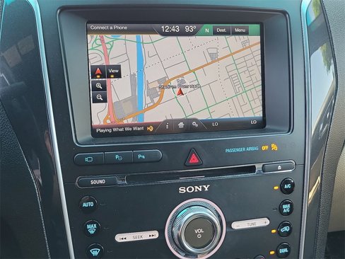 Used 2016 Ford Explorer Limited w/ Equipment Group 301A image 11