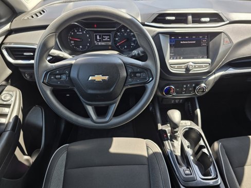 Used 2021 Chevrolet TrailBlazer LT image 29