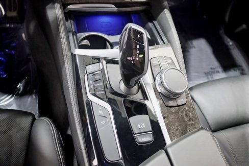 Used 2019 BMW M550i xDrive w/ Premium Package image 19