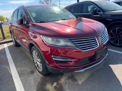 Used 2018 Lincoln MKC Reserve image 3