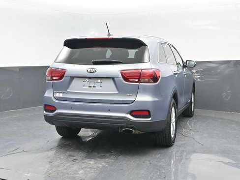 Used 2020 Kia Sorento LX w/ LX I4 Convenience Package image 16