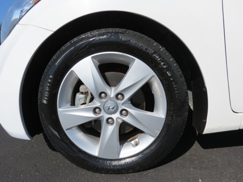 Used 2013 Hyundai Elantra GLS w/ Preferred Pkg image 36