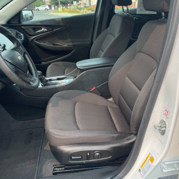 Used 2023 Chevrolet Malibu LT image 10