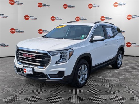 Used 2023 GMC Terrain SLE w/ Driver Convenience Package image 1