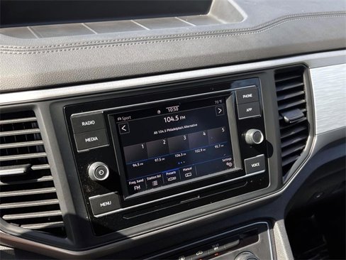 Used 2021 Volkswagen Atlas S image 23