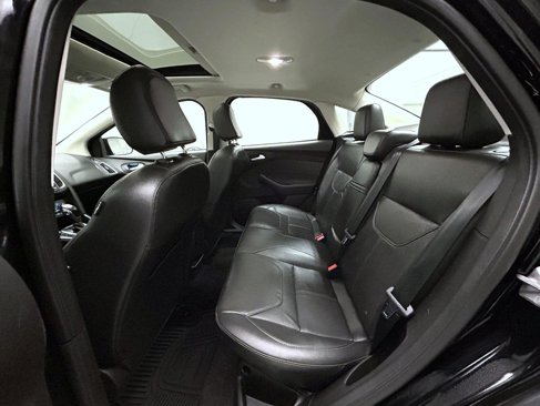 Used 2016 Ford Focus Titanium w/ Titanium Cold Weather Package image 19