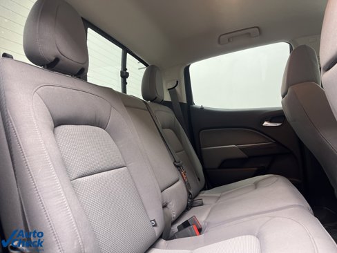 Used 2019 Chevrolet Colorado LT w/ LT Convenience Package image 18
