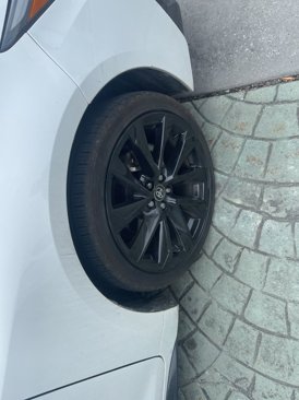 Used 2024 Toyota Corolla SE image 2