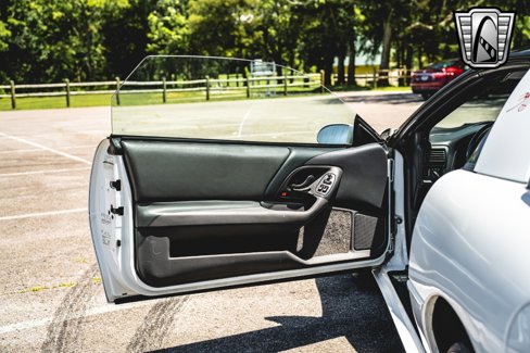 Used 1997 Chevrolet Camaro Z28 w/ Preferred Equipment Group 2 image 19