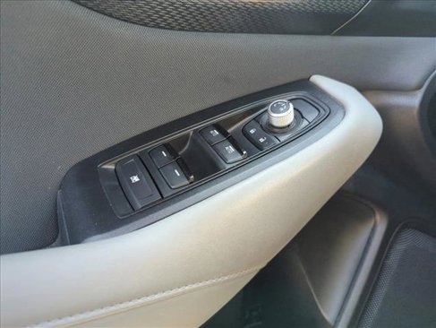 Used 2023 Subaru Outback Premium image 27