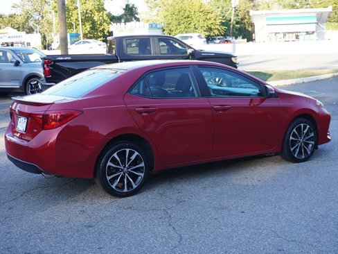 Used 2018 Toyota Corolla L image 7