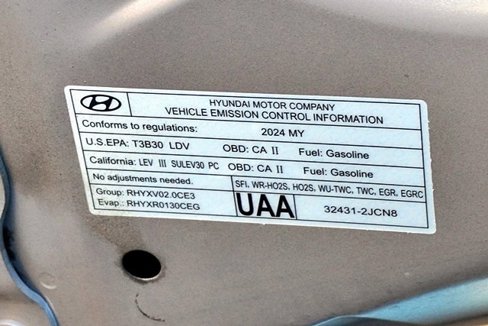 Certified 2024 Hyundai Elantra SEL image 35