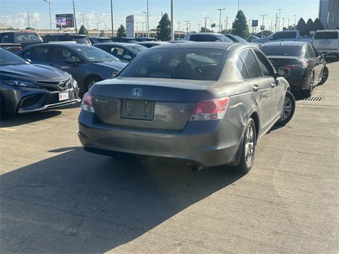 Used 2010 Honda Accord LX-P image 5