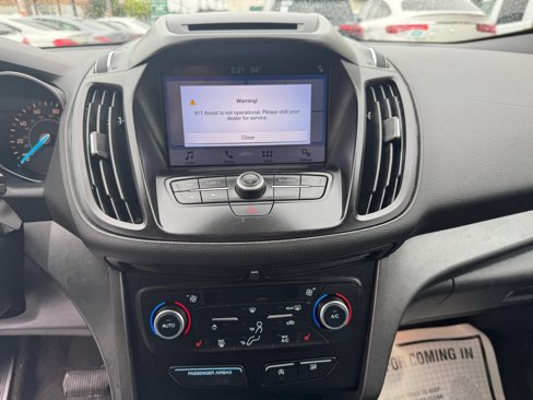 Used 2018 Ford Escape SE w/ SE Sync 3 Package image 16