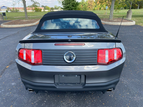 Used 2011 Ford Mustang GT Premium w/ Comfort Pkg image 12