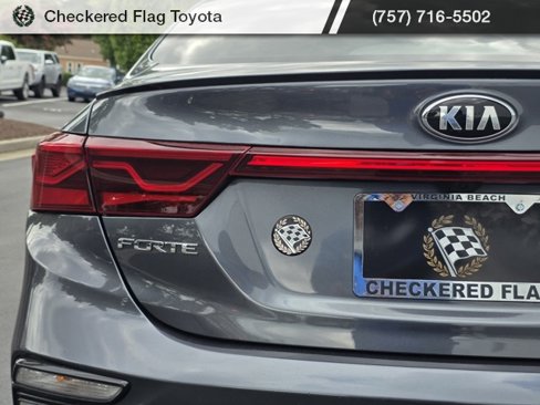 Used 2021 Kia Forte GT image 17