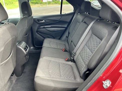 Used 2021 Chevrolet Equinox LT image 12