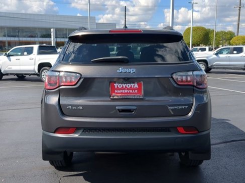 Used 2018 Jeep Compass Sport image 8