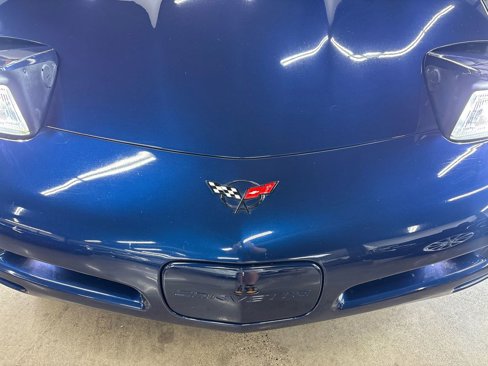 Used 2000 Chevrolet Corvette Coupe w/ Roof Pkg image 23