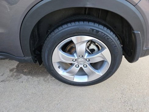 Used 2019 Honda HR-V LX image 9