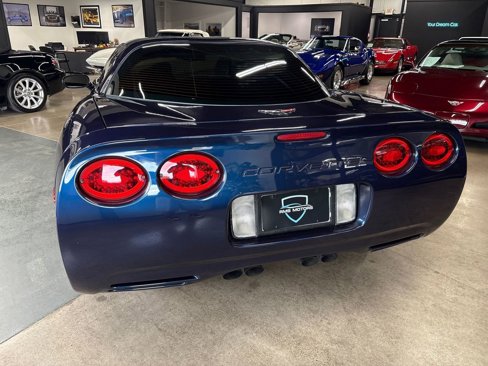 Used 2000 Chevrolet Corvette Coupe w/ Roof Pkg image 8
