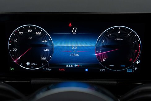 Used 2025 Mercedes-Benz GLA 250 4MATIC image 17