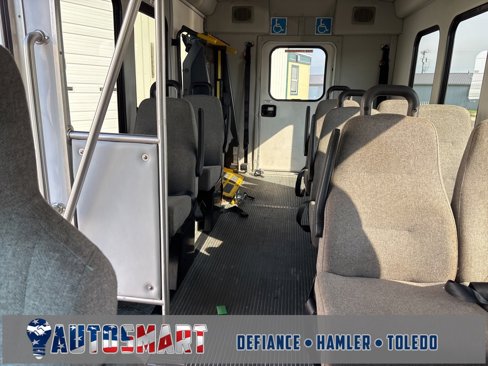 Used 2011 Ford E-350 and Econoline 350 Super Duty w/ Shuttle Bus Prep Pkg image 26