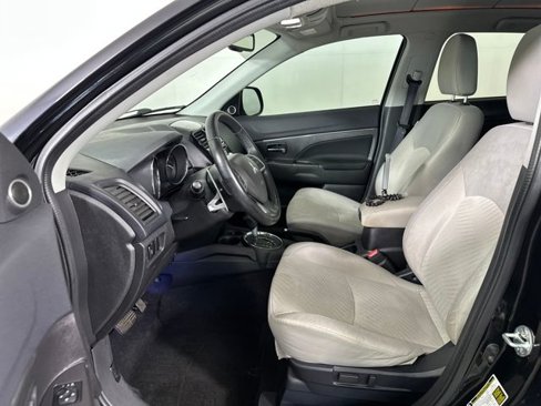 Used 2015 Mitsubishi Outlander Sport SE image 11