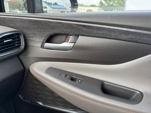 Used 2019 Hyundai Santa Fe Limited image 35