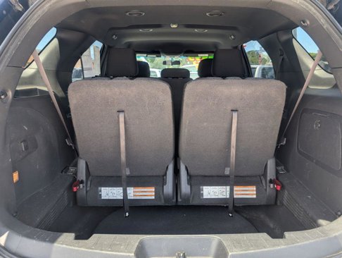 Used 2014 Ford Explorer XLT image 12