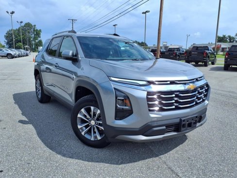 Used 2025 Chevrolet Equinox LT w/ Convenience Package II image 38