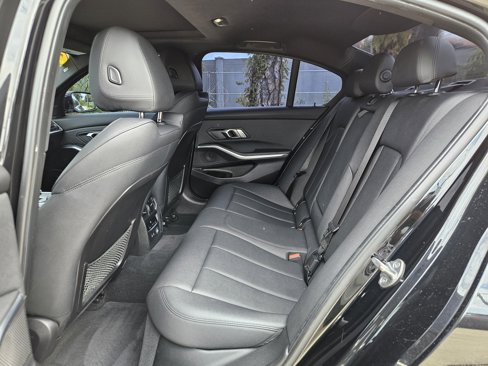 Used 2020 BMW 330i Sedan w/ Convenience Package image 13