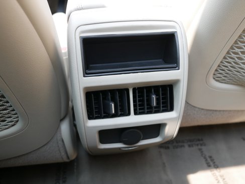 Used 2014 Cadillac SRX Luxury w/ Driver Awareness Package image 15