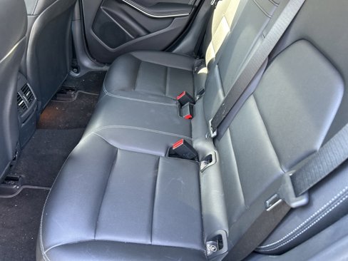 Used 2019 Mercedes-Benz GLA 250 4MATIC image 9